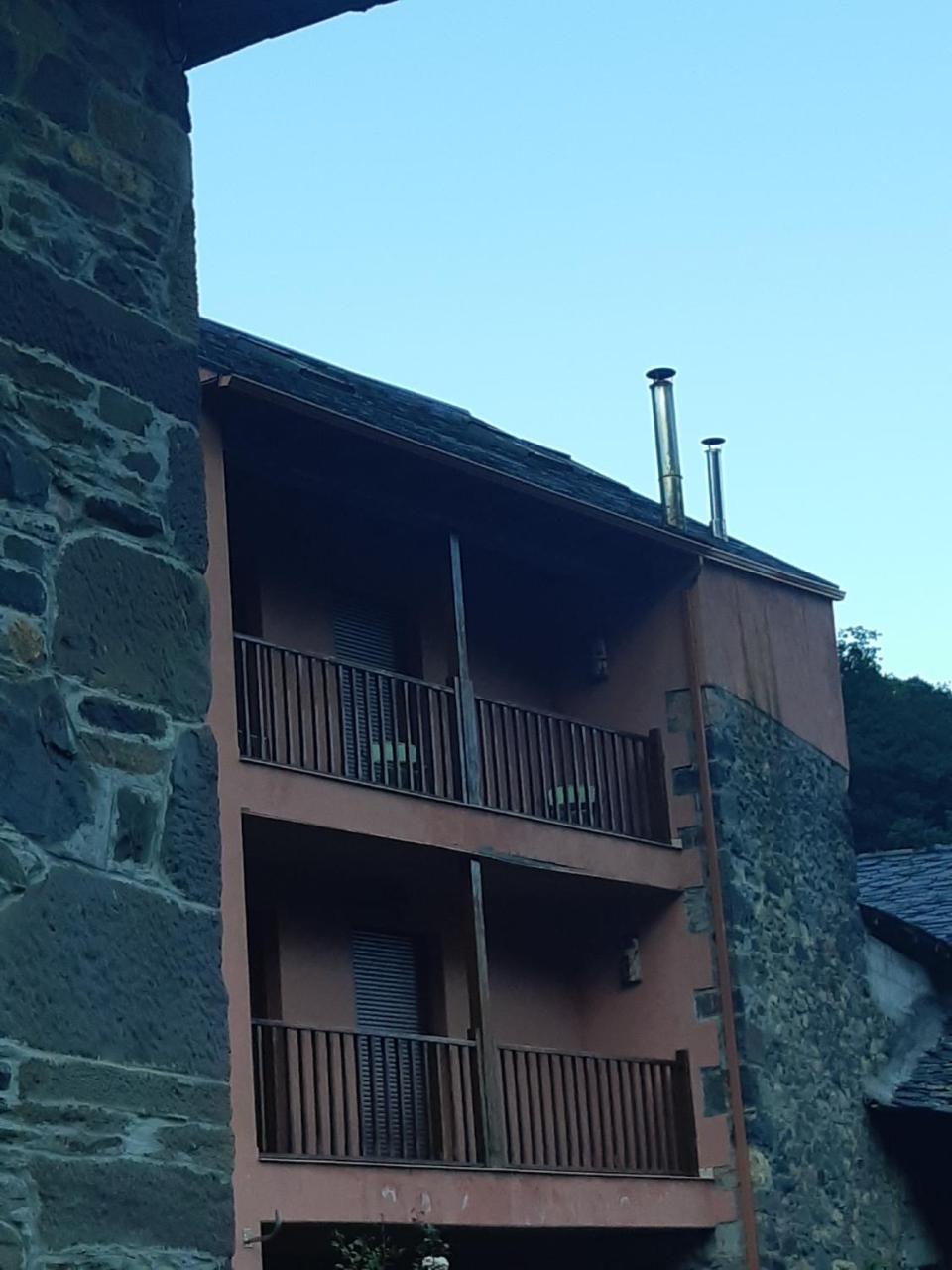 Villa Casa Antonio Y Benina Sosas de Laciana Esterno foto
